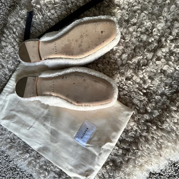 ✨like new ✨ SLEEPER Cream Shearling Slippers, size 39 - Picture 6 of 6